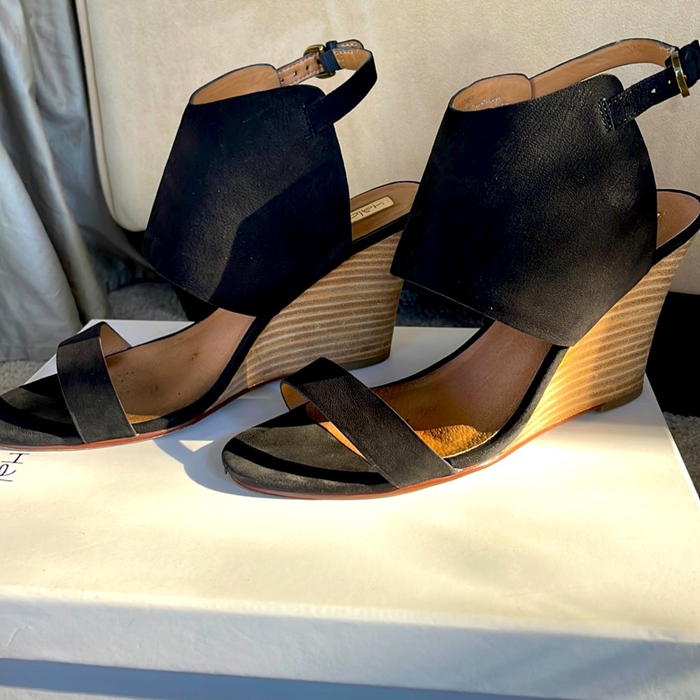 Halogen Haclarette-Lea Wedge Sandal